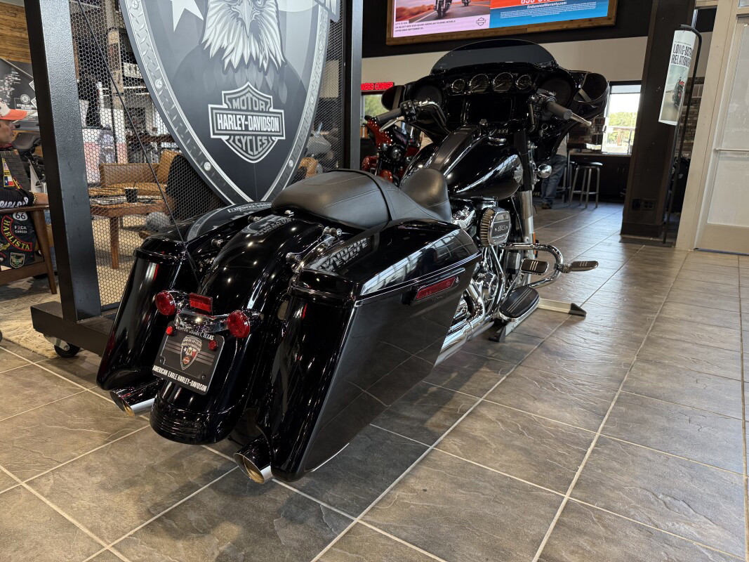 Street Glide® Special