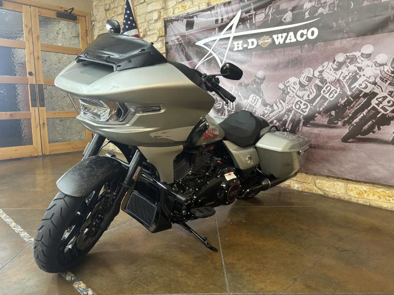 CVO® Road Glide® ST