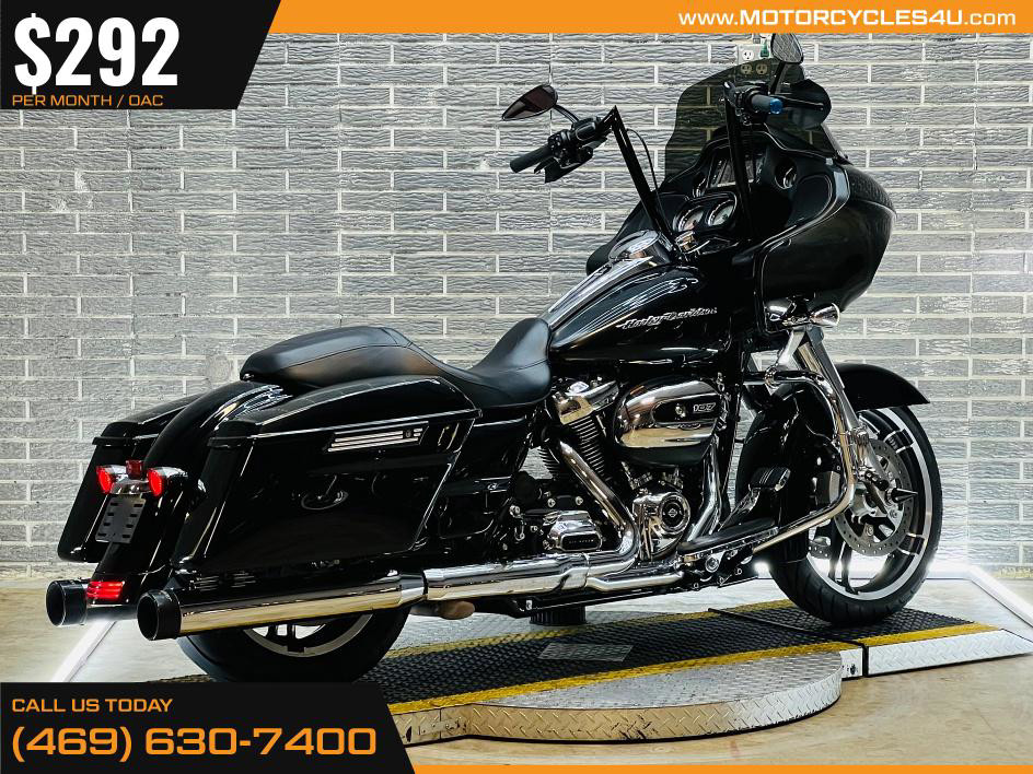 Road Glide®