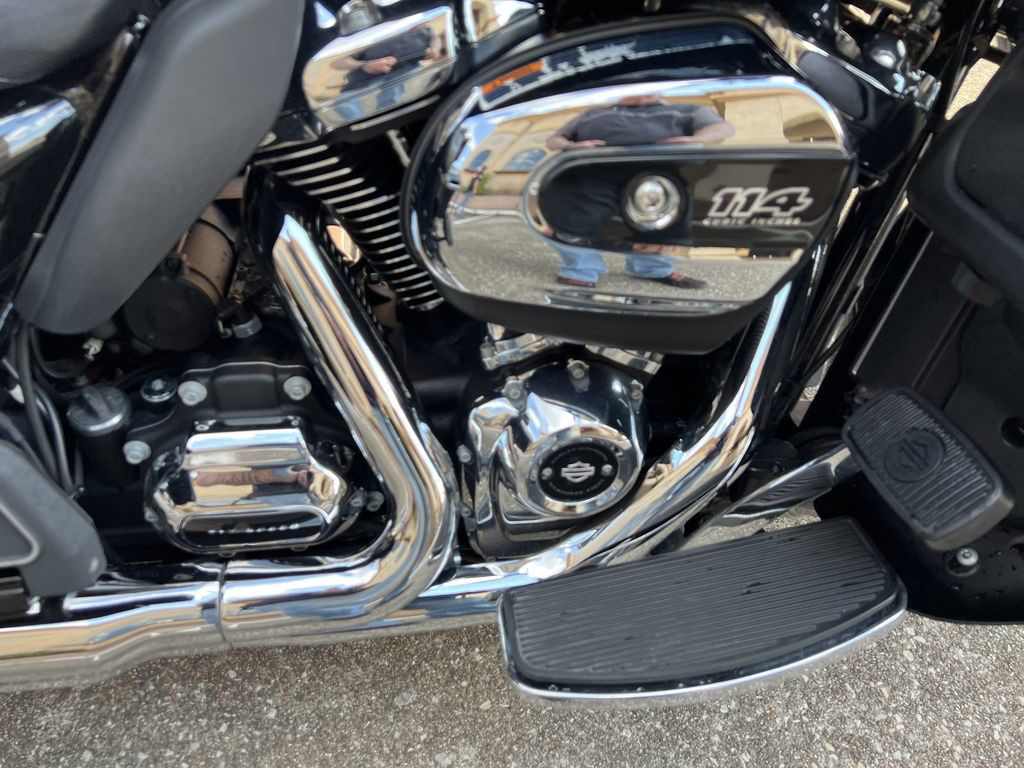 Road Glide® Ultra