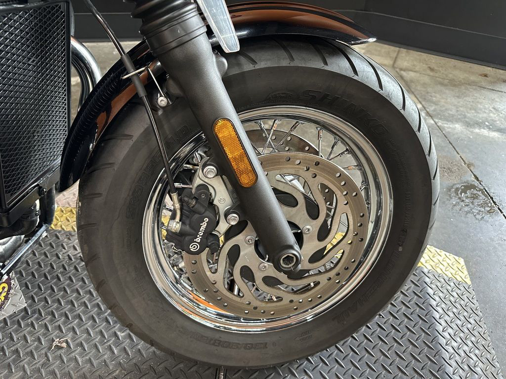 BONNEVILLE SPEEDMASTER