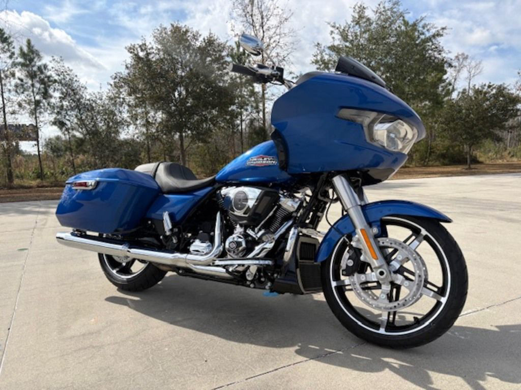 Road Glide®