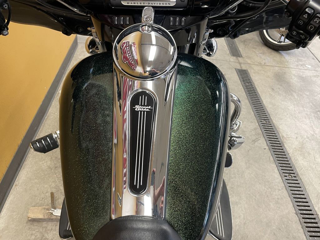 Street Glide®