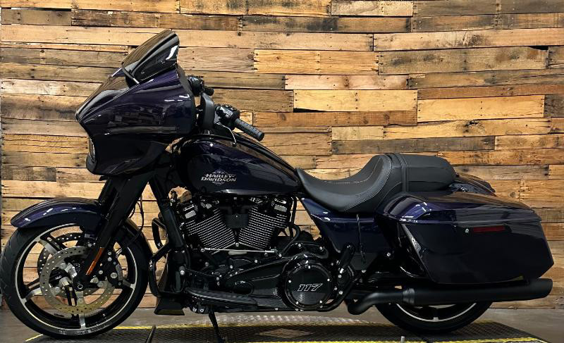 Street Glide®