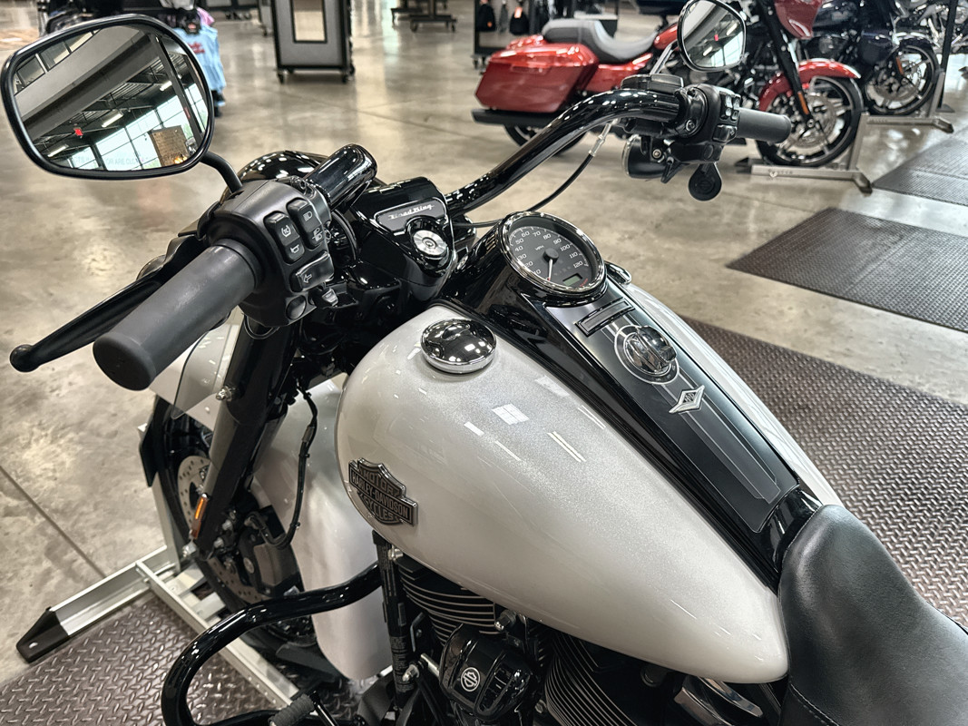 Road King® Special