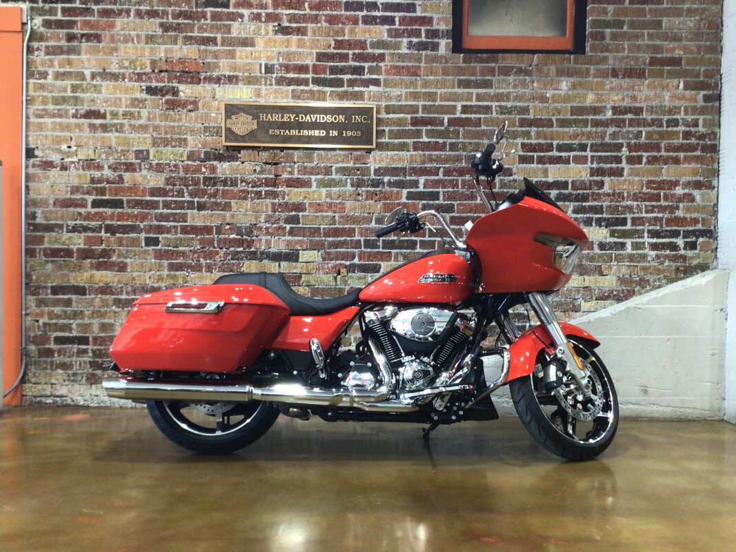 Road Glide®