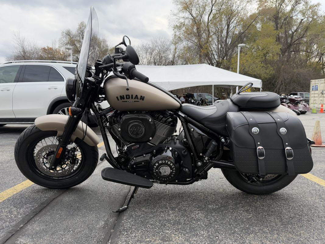 Super Chief Dark Horse