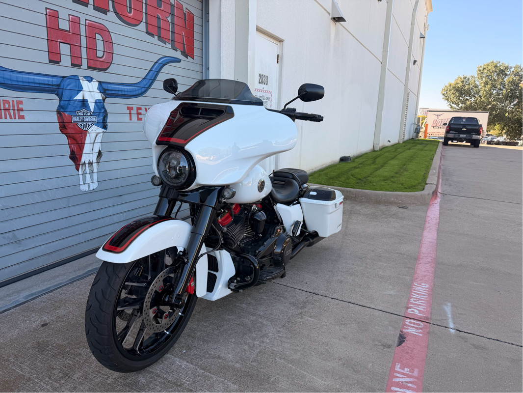 CVO® Street Glide®