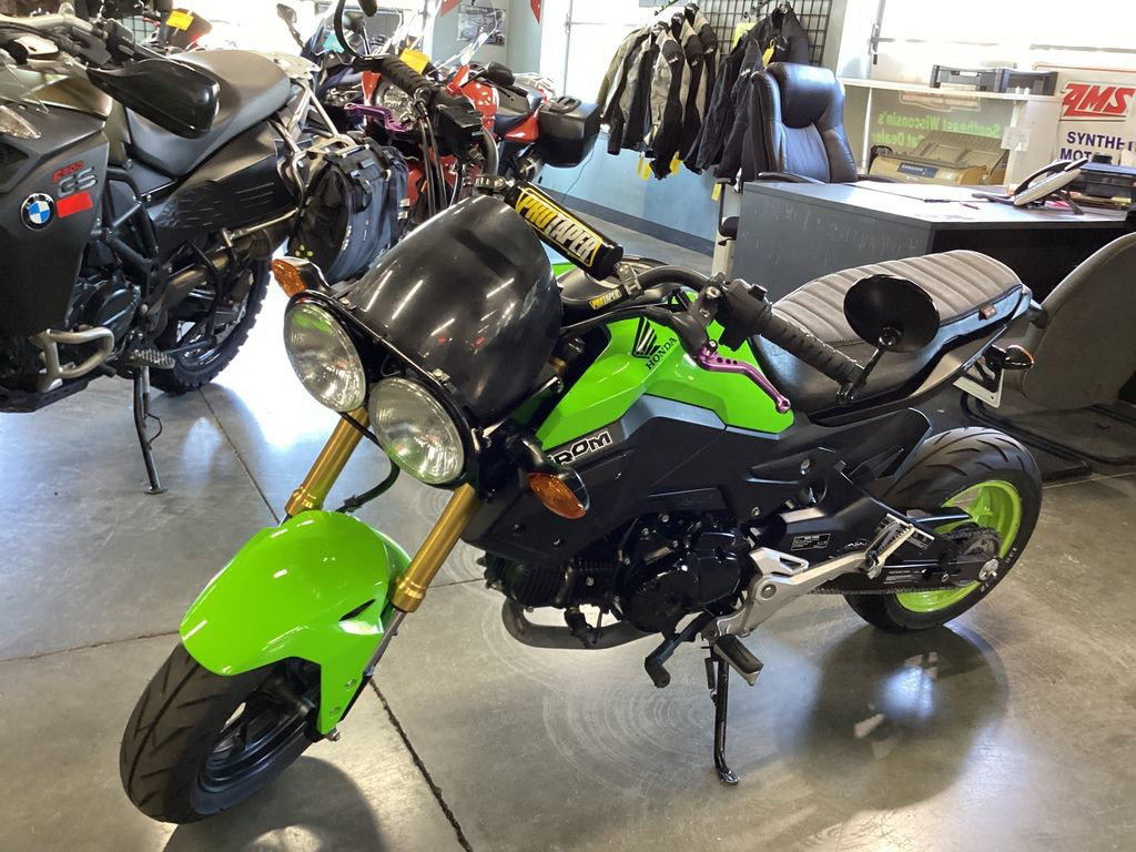 Grom