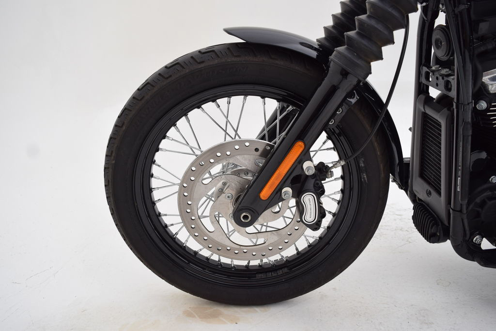 Street Bob®