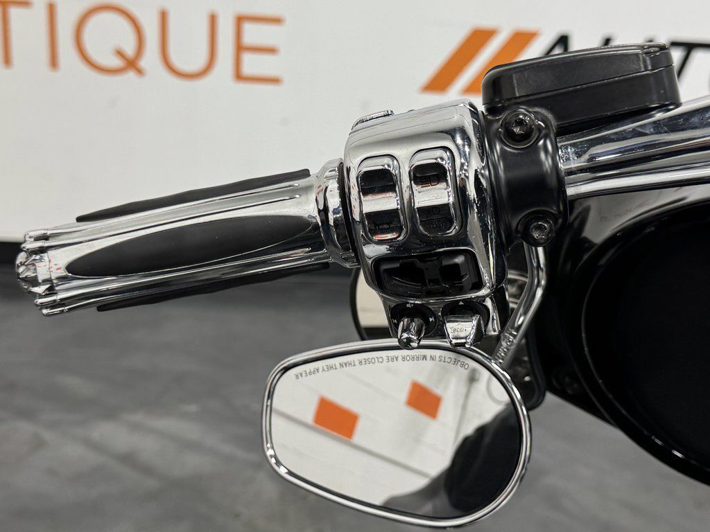 Street Glide® Special