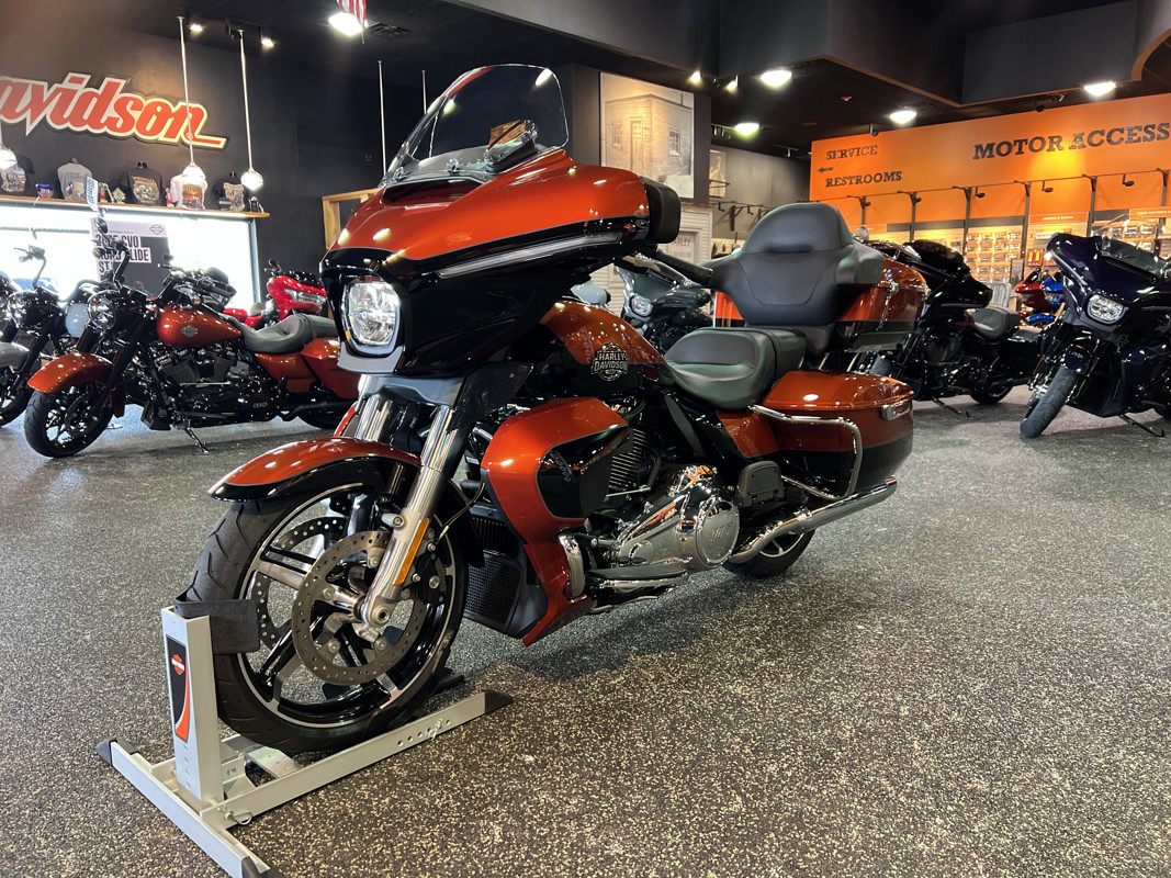 Street Glide® Ultra