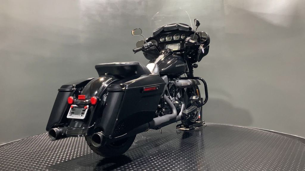 Street Glide® Special