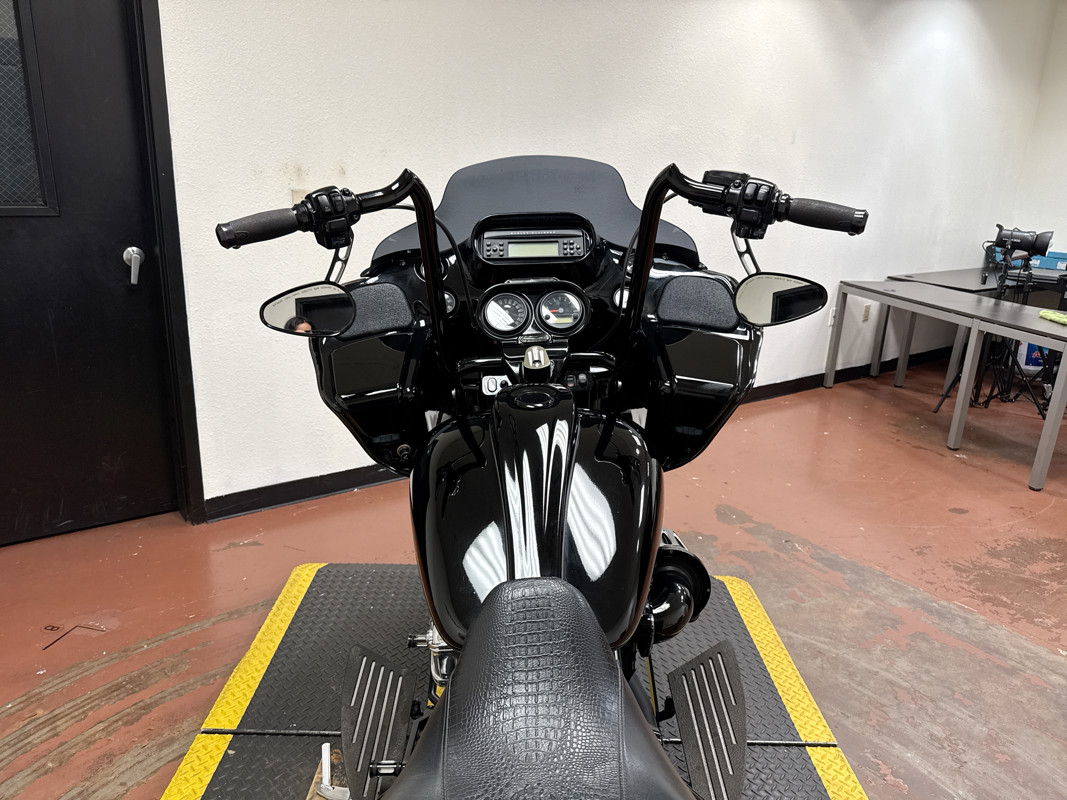 Road Glide® Custom