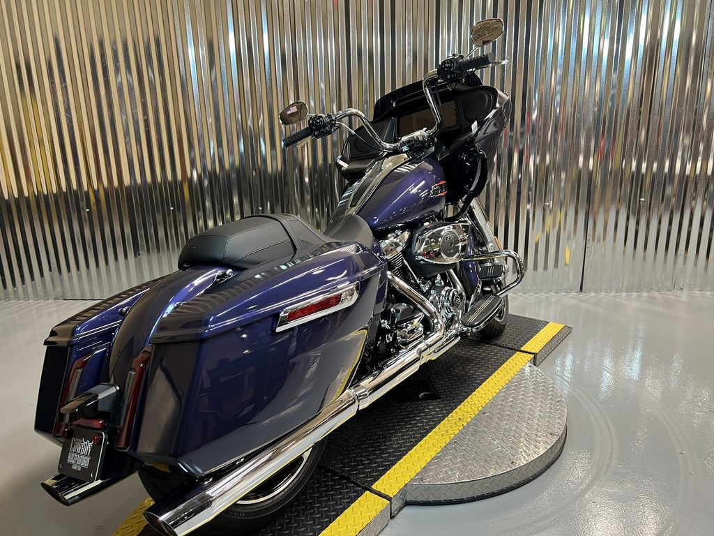 Road Glide®