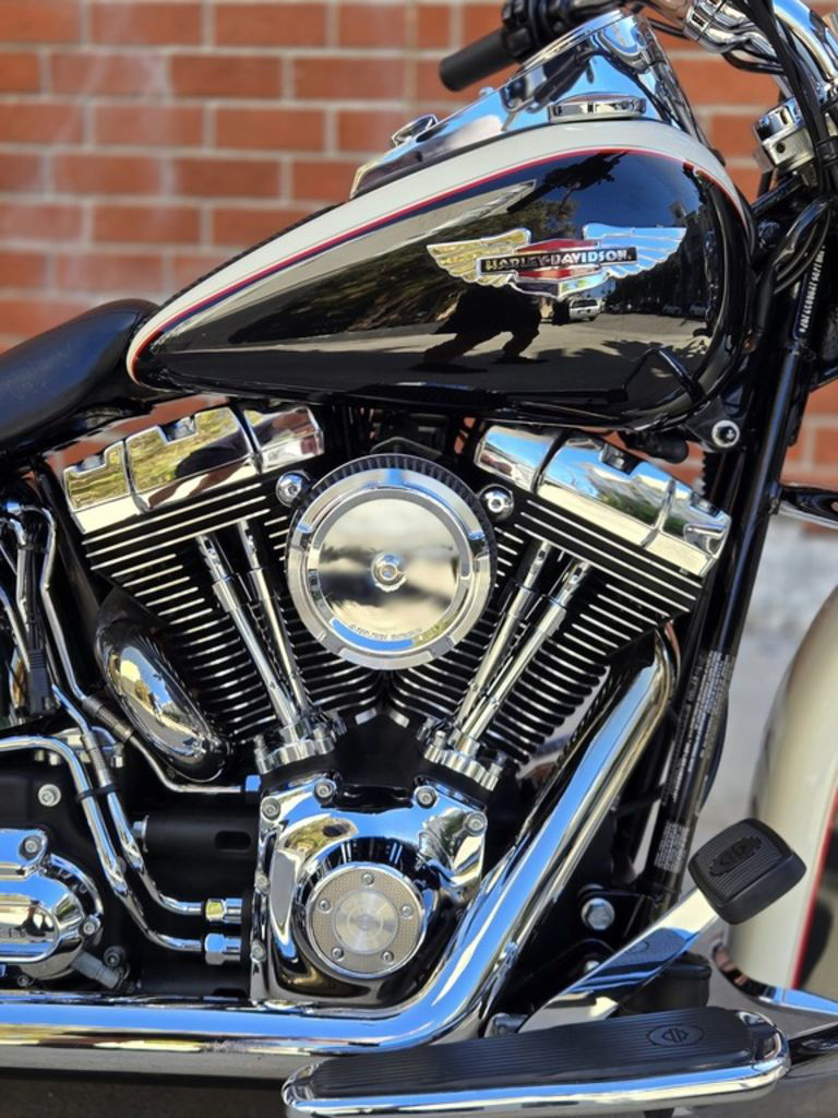 Softail® Deluxe