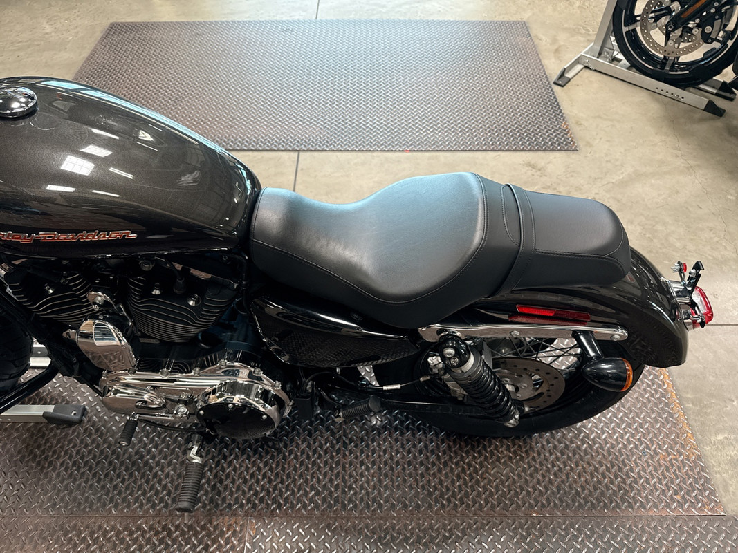 Sportster® 1200 Custom