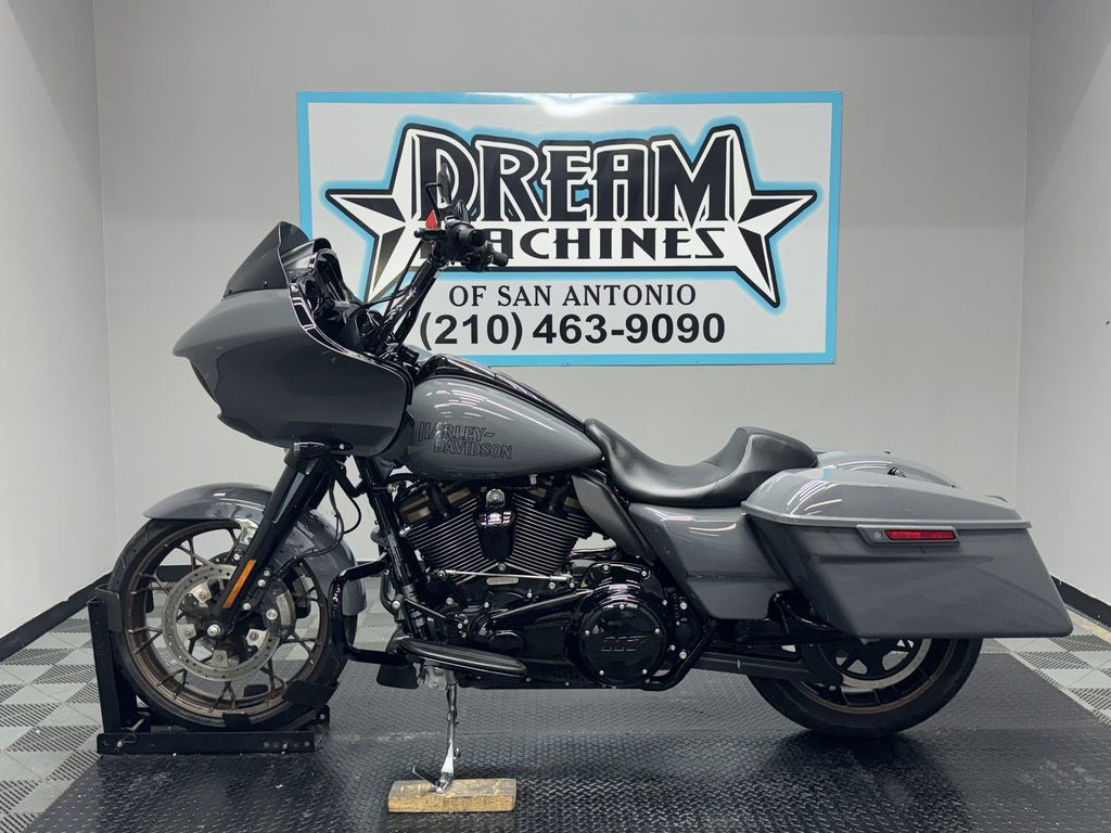 Road Glide® ST