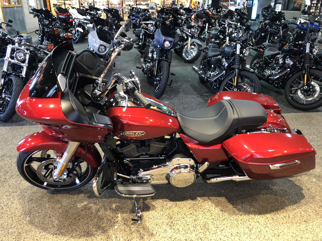 Road Glide®