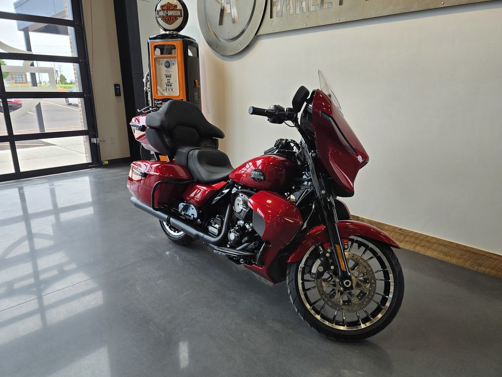 Street Glide® Limited