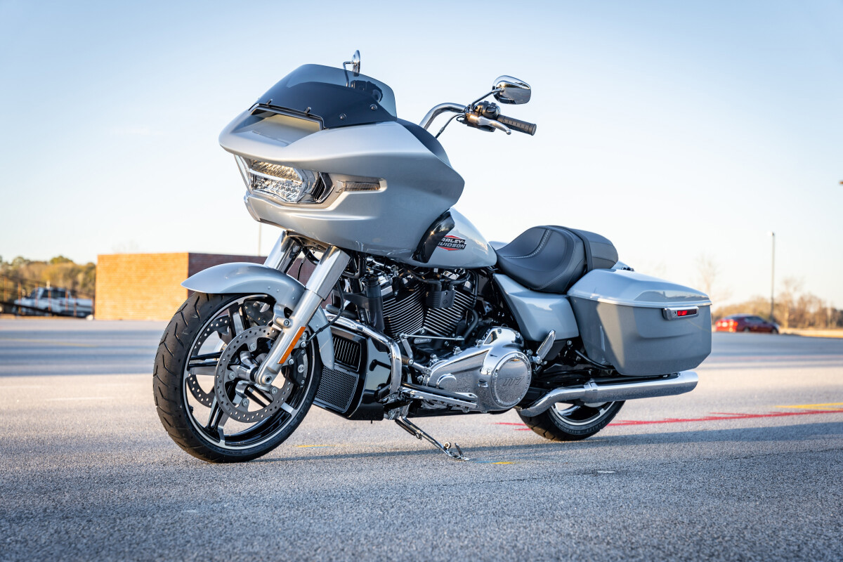 Road Glide®