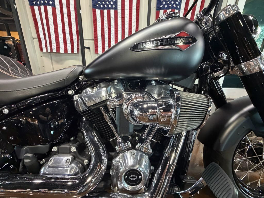 Softail® Slim®