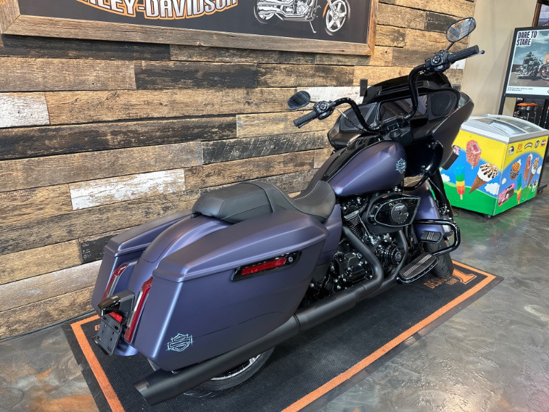 Road Glide®