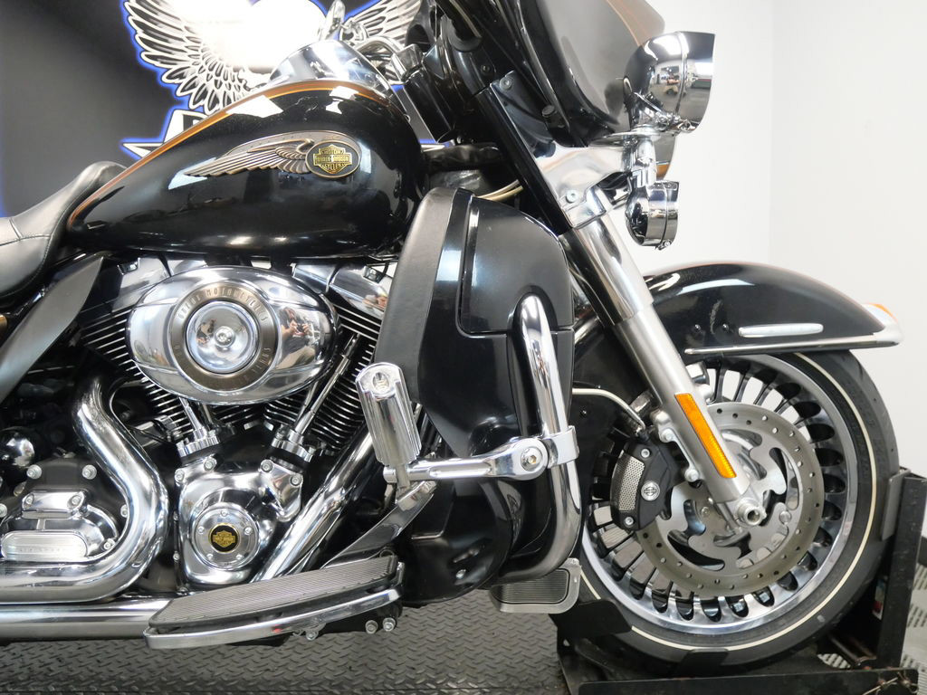 Electra Glide® Ultra® Limited 110th Anniversary