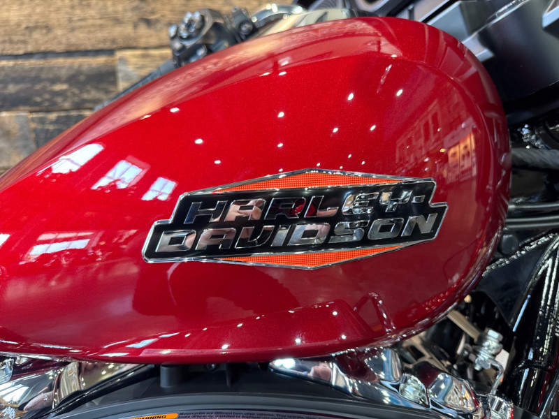 Street Glide®