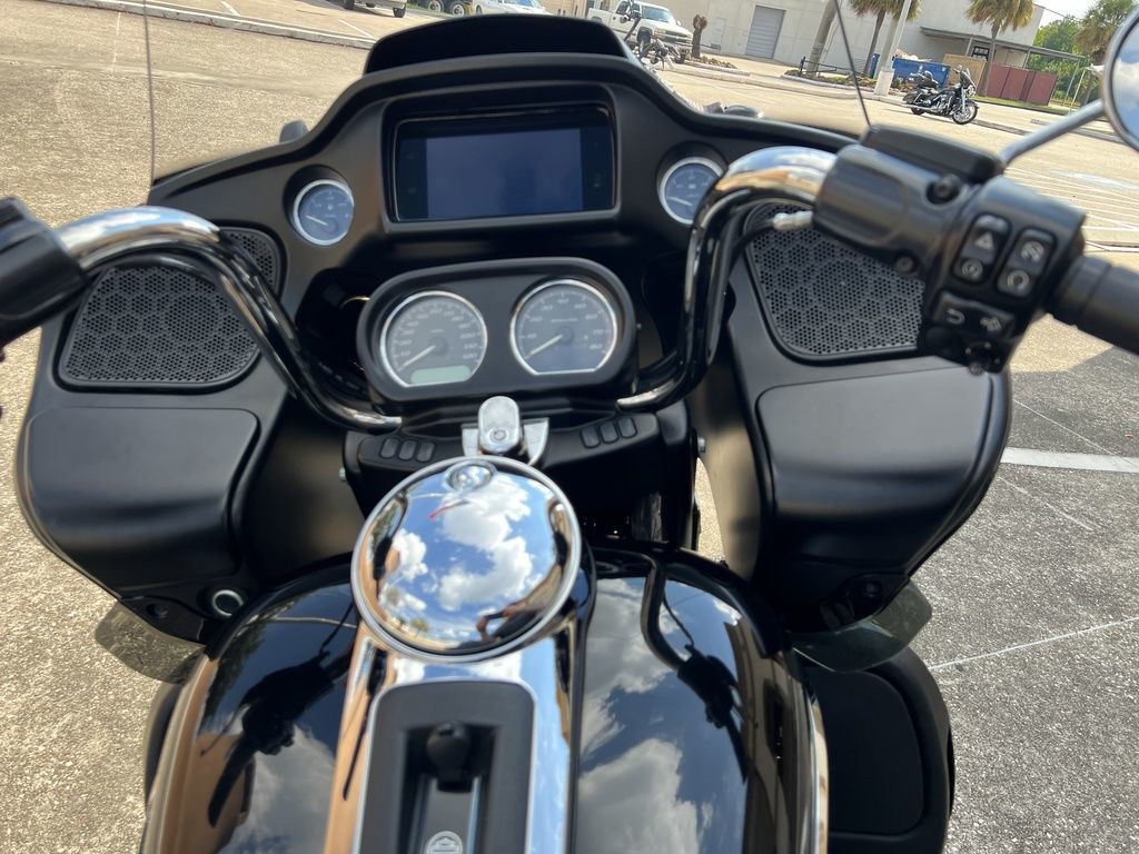 Road Glide® Ultra