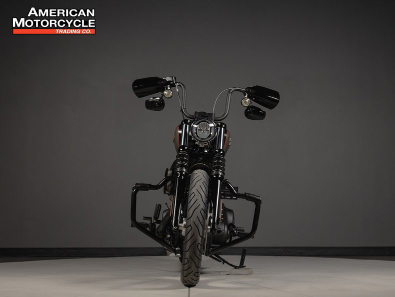 Softail® Street Bob®