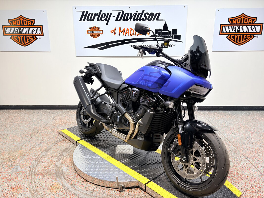 Pan America® 1250 ST