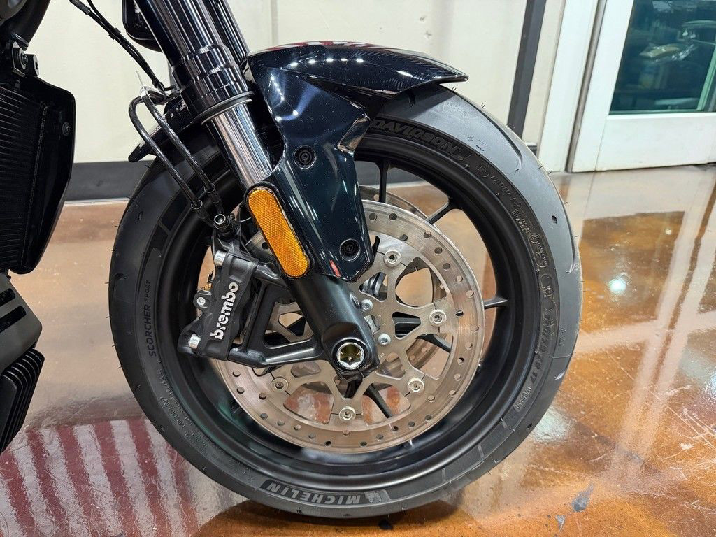 Pan America® 1250 ST