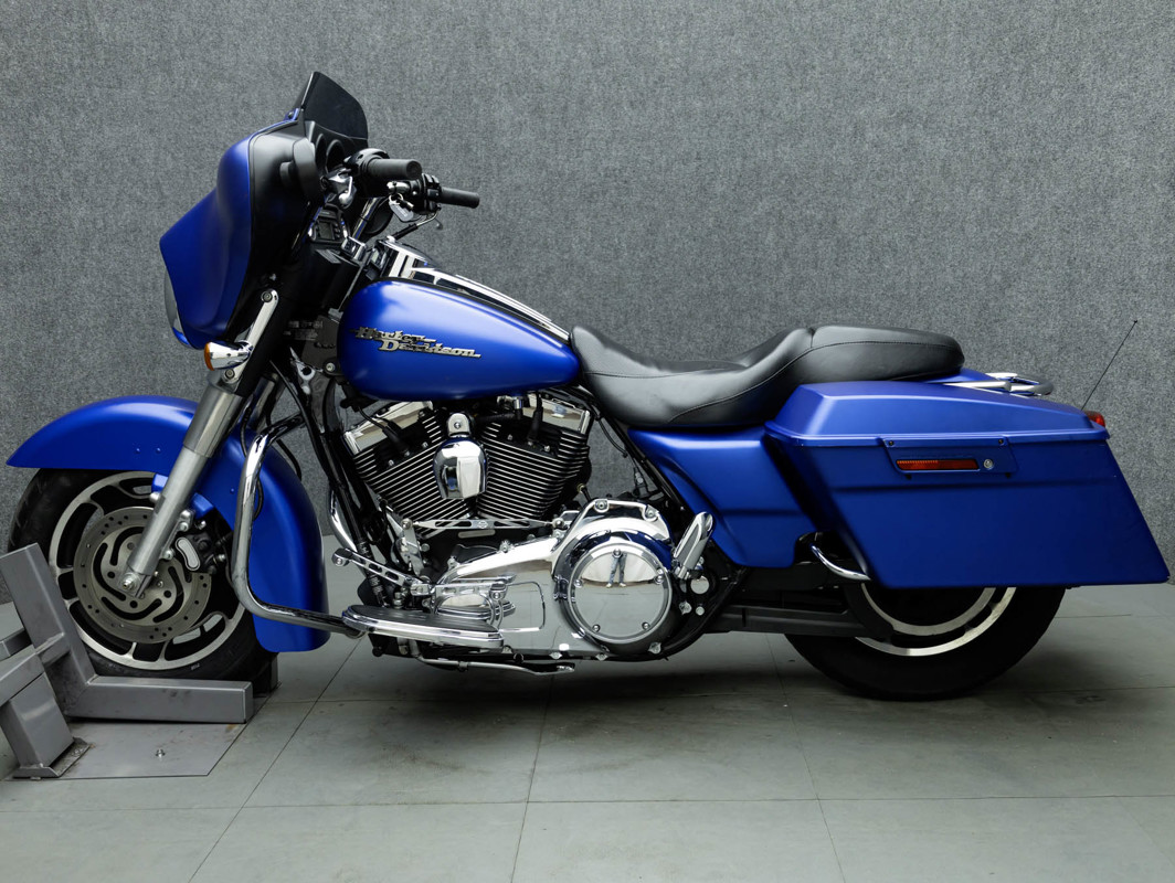 Street Glide®