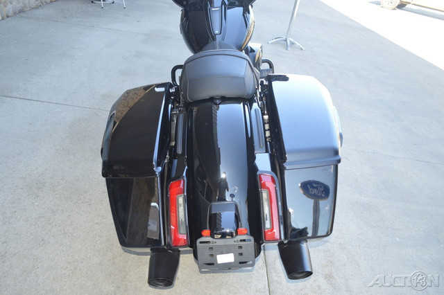 Street Glide®