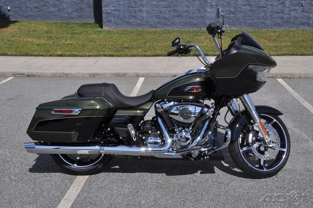 Road Glide®