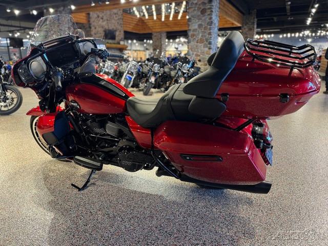 Street Glide® Limited
