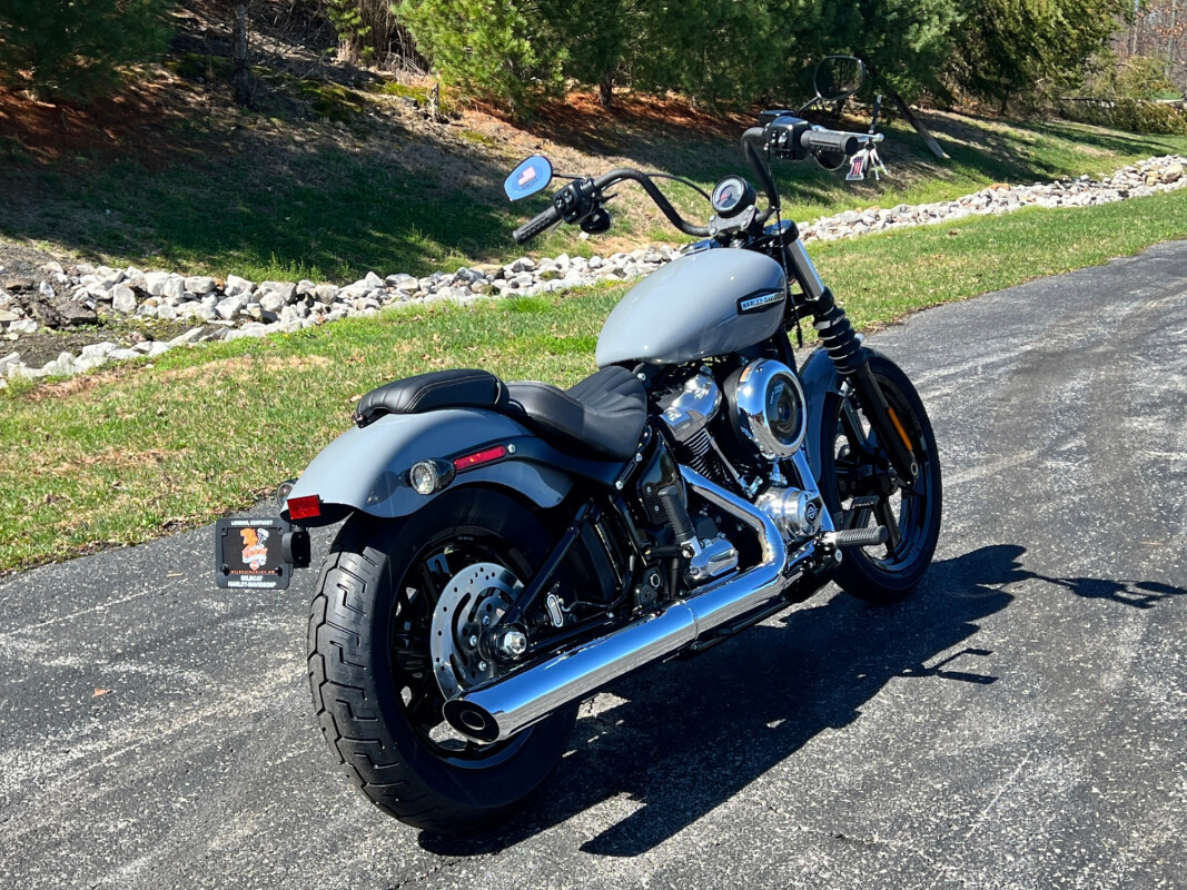 Street Bob®