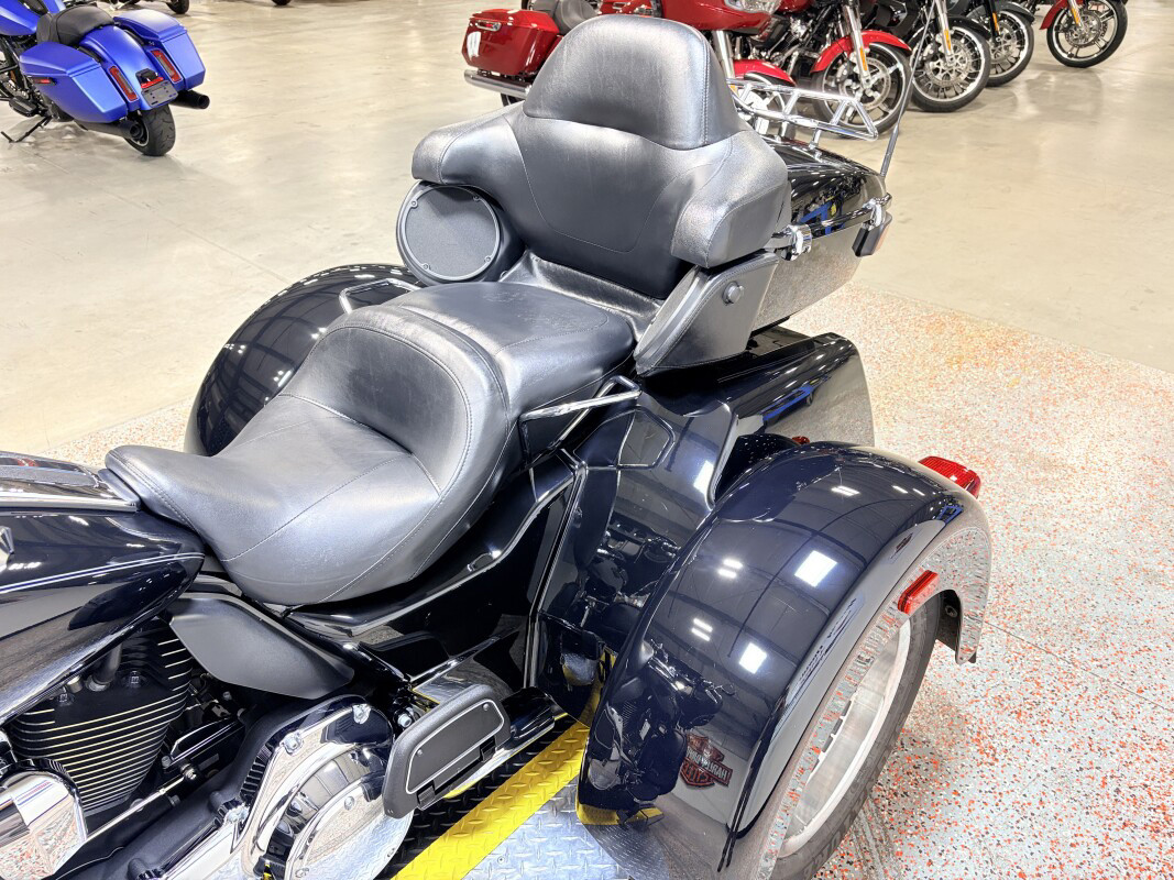 Tri Glide® Ultra Classic®