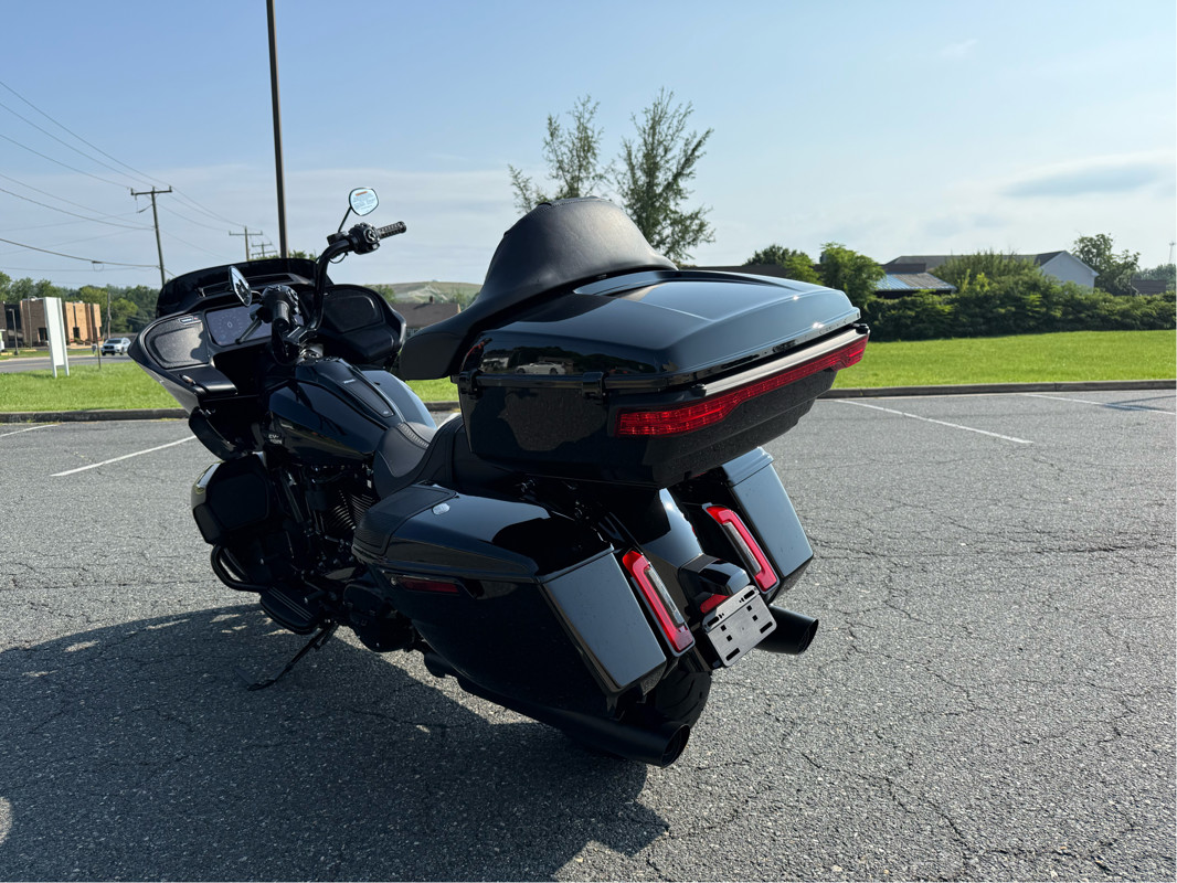 Road Glide®