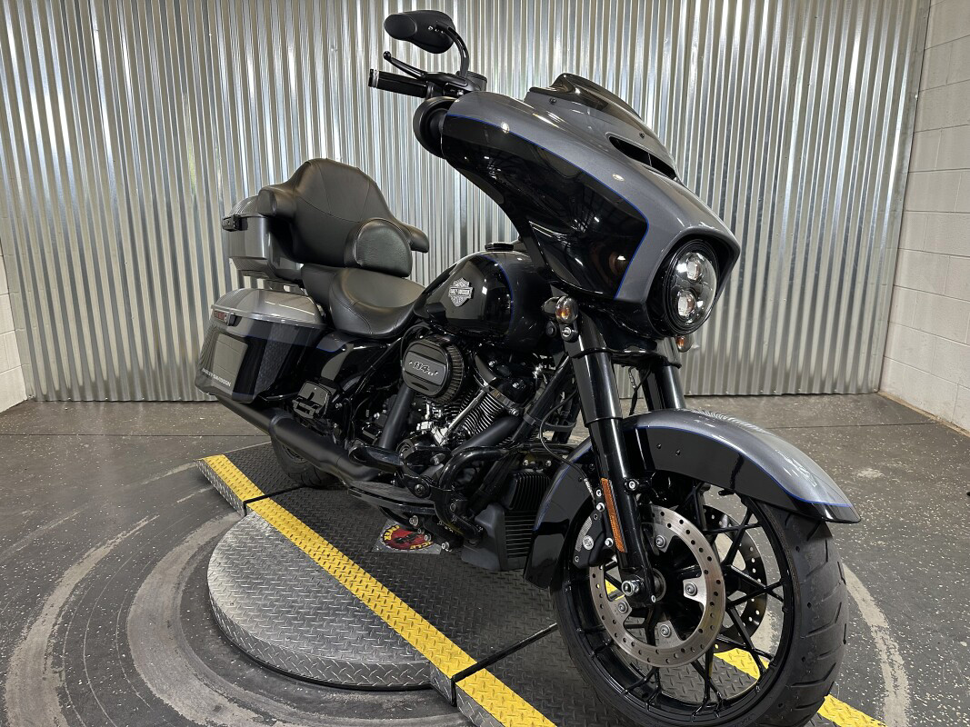 Street Glide® Special