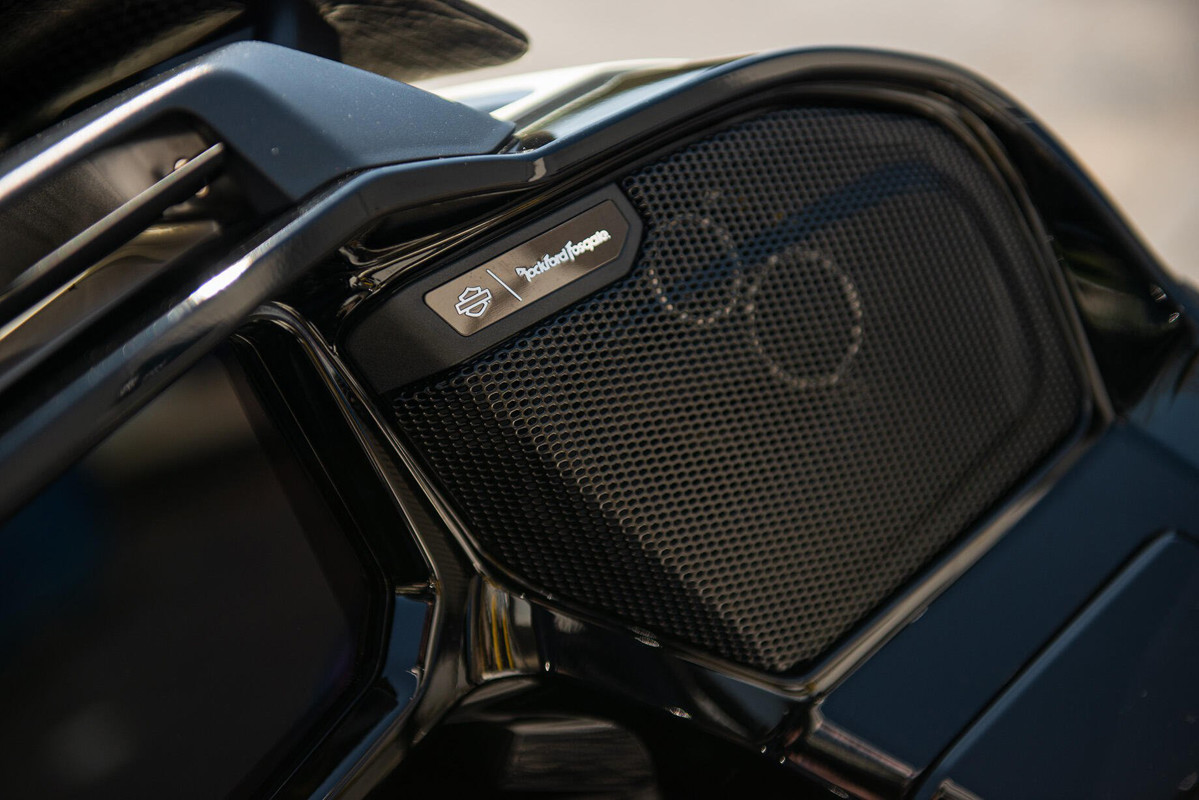 Road Glide®