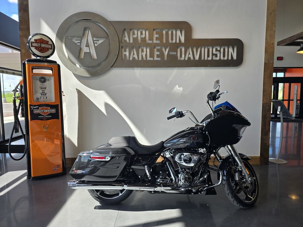 Road Glide®