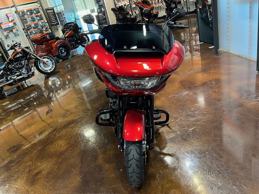Road Glide®