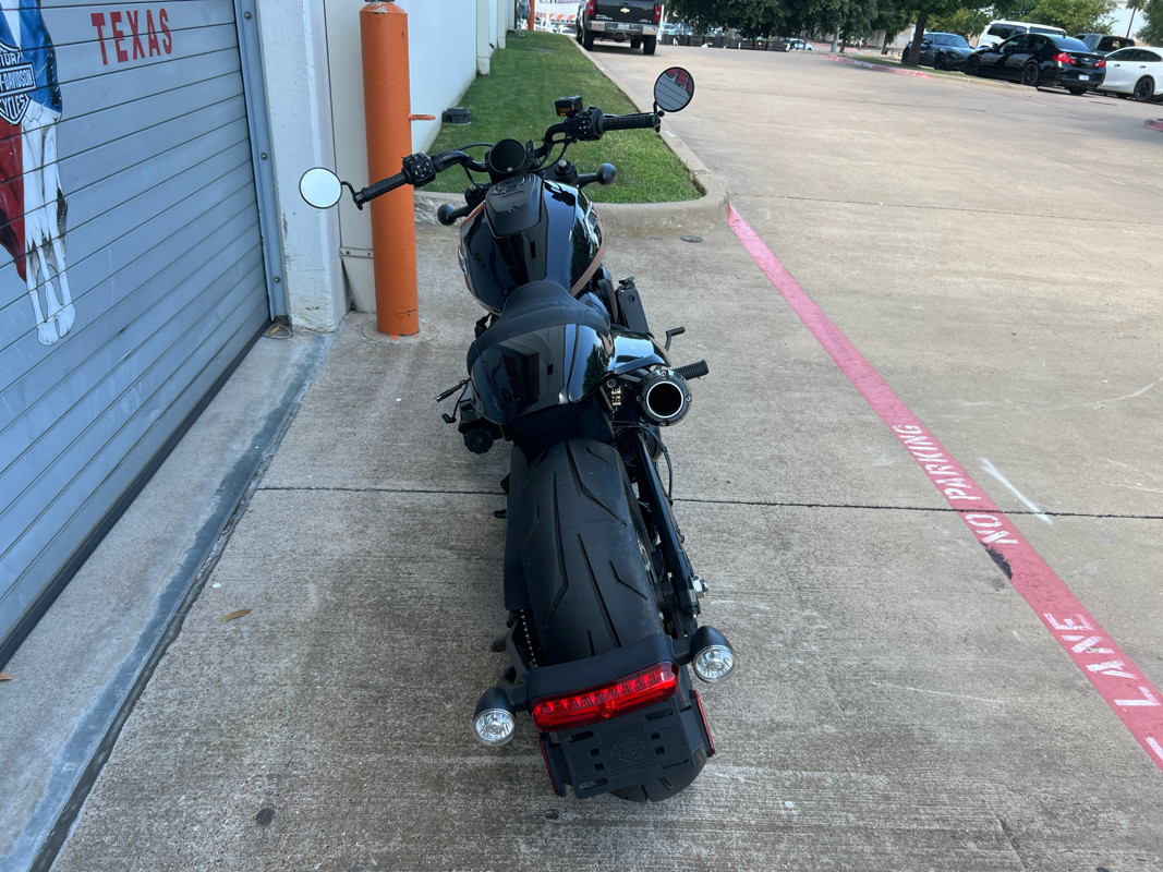 Sportster® S