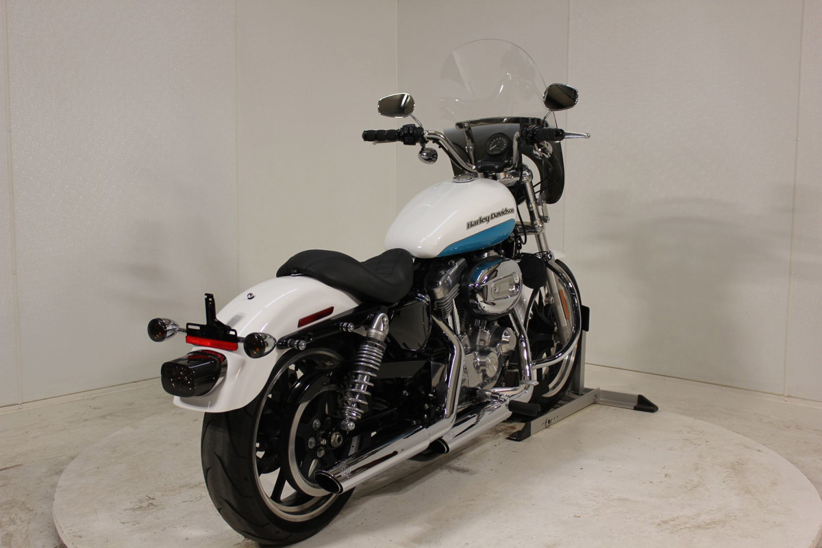 Sportster® SuperLow®