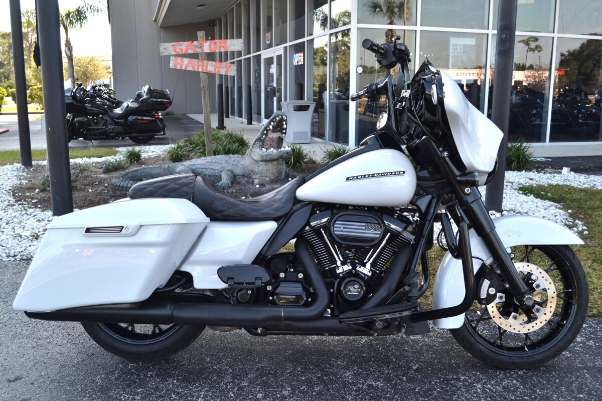 Street Glide® Special