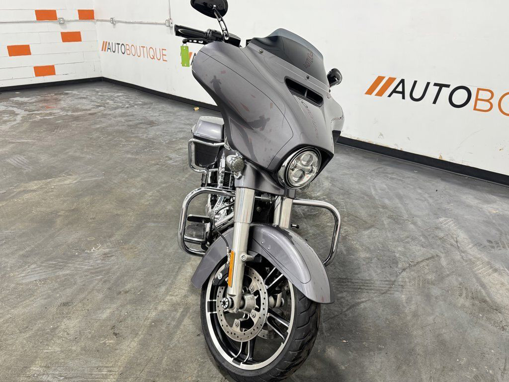 Street Glide® Special