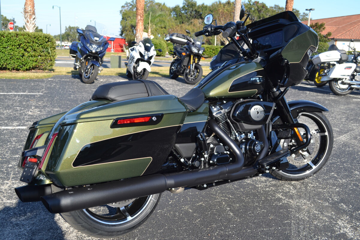 Road Glide®