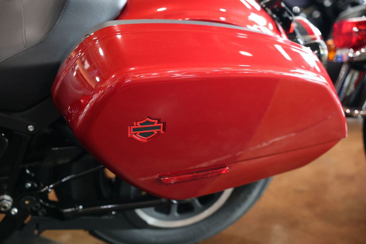 Low Rider® ST